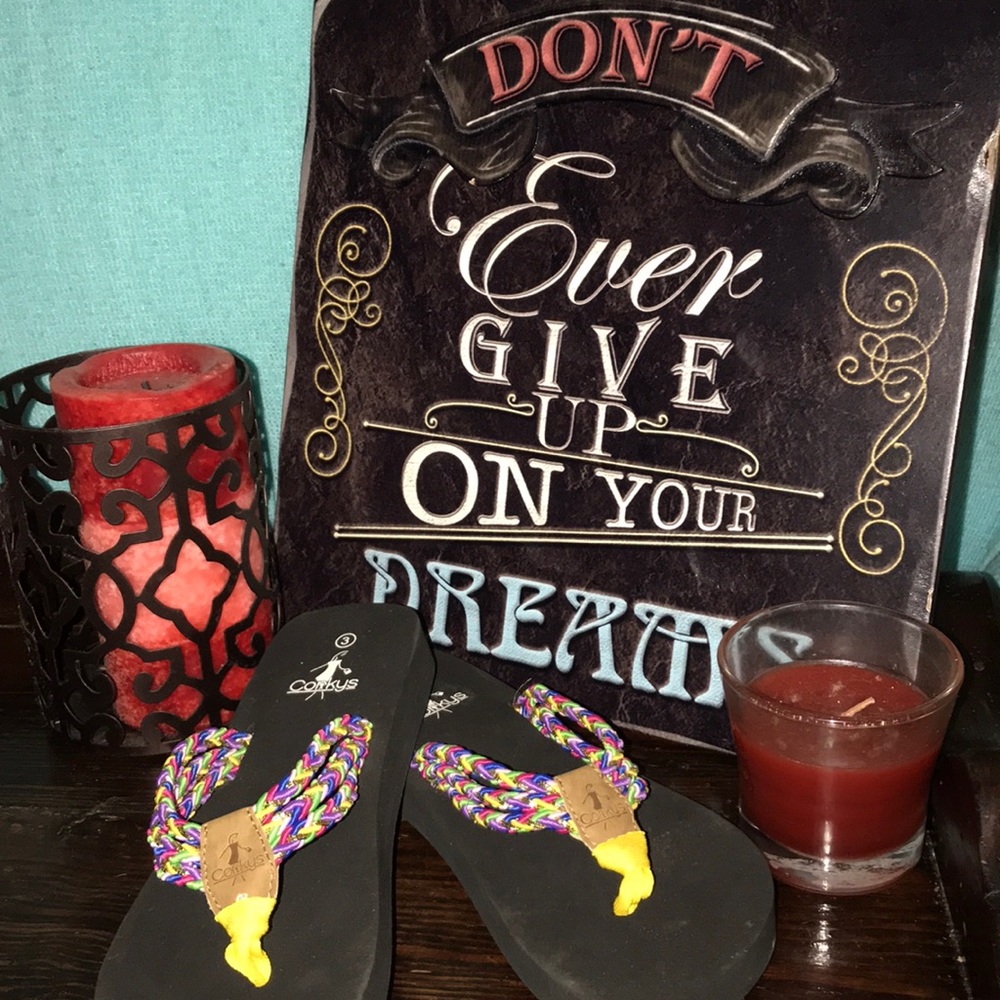 Flip flops only worn once